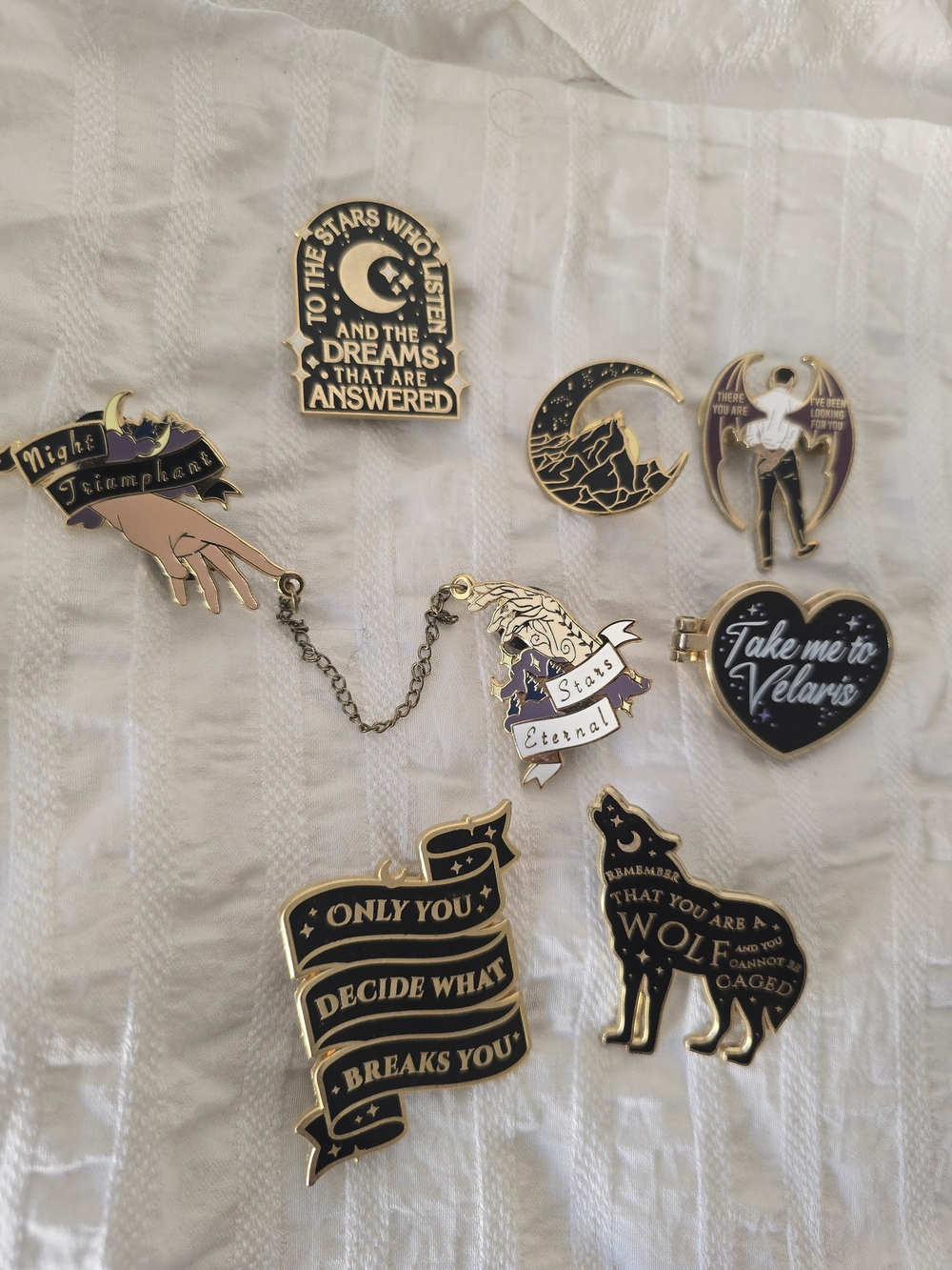 ACOTAR Pin Set